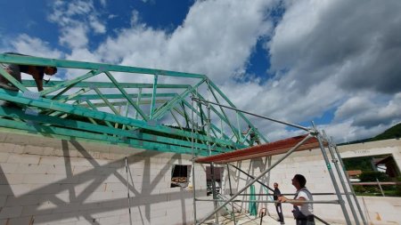 Realizácia - strecha - Kozelník